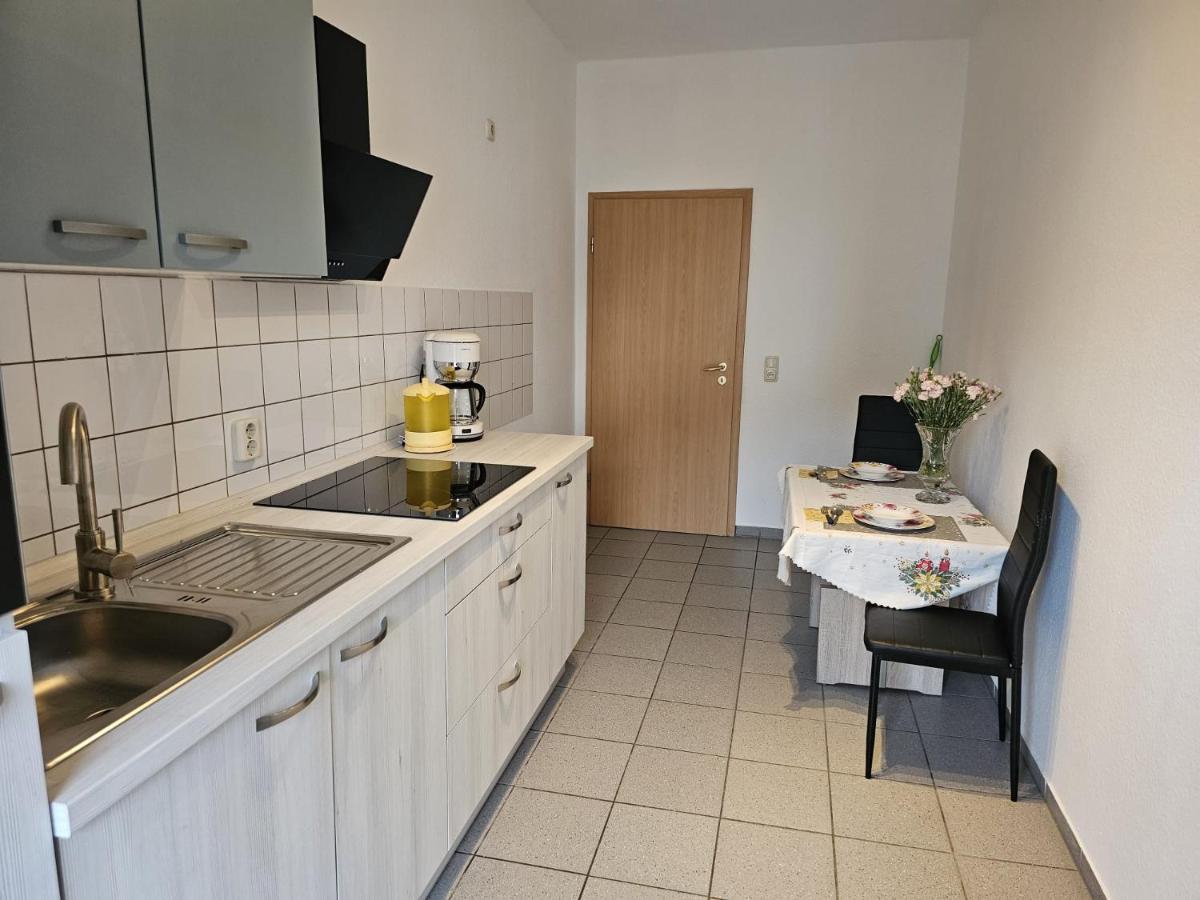 Ferienwohnung Kaethe-Kollwitz-Strasse 54, F2 Altenburg Exterior foto